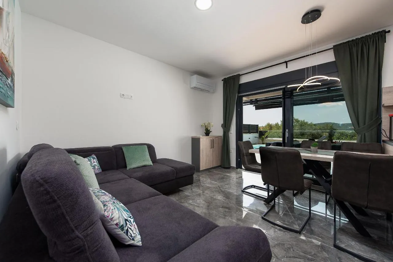 Villa Blue Sky 2 Zadarvillas Turanj