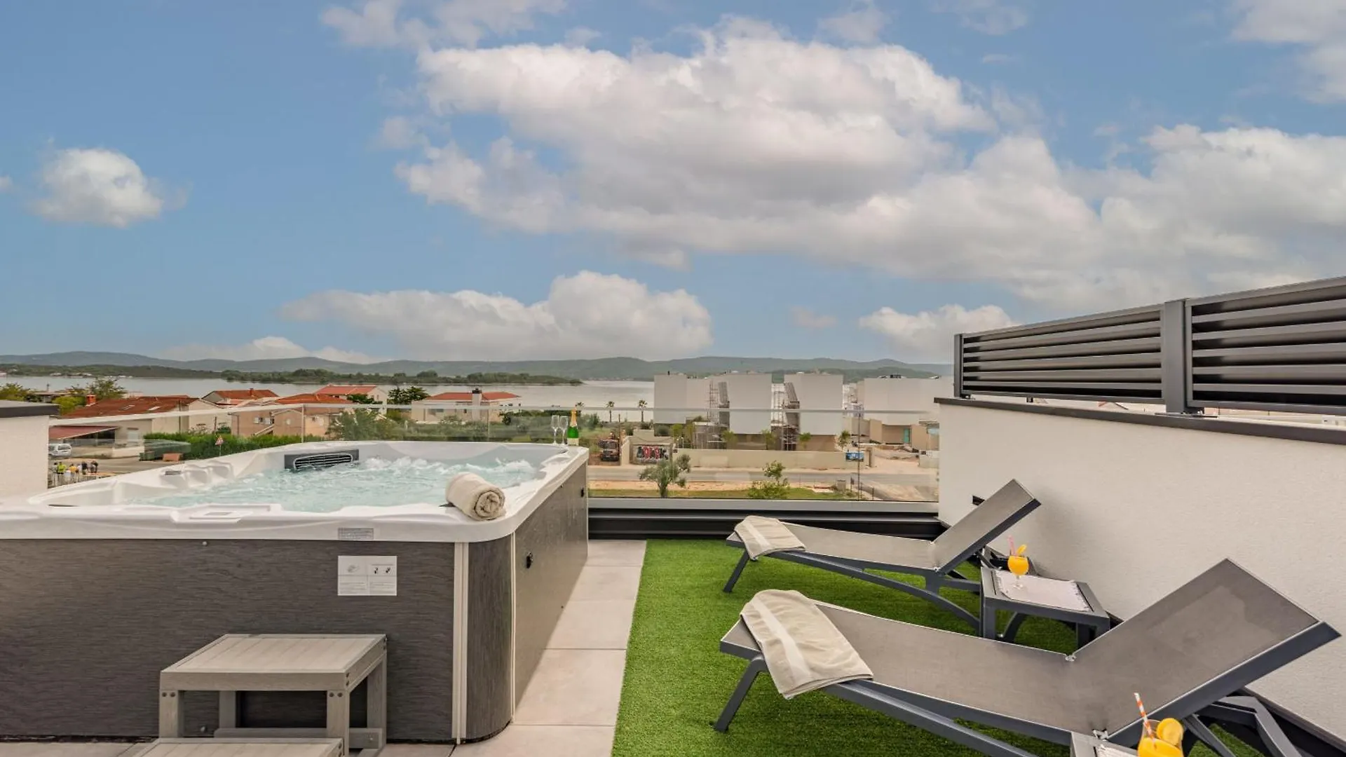 Villa Blue Sky 2 Zadarvillas Turanj