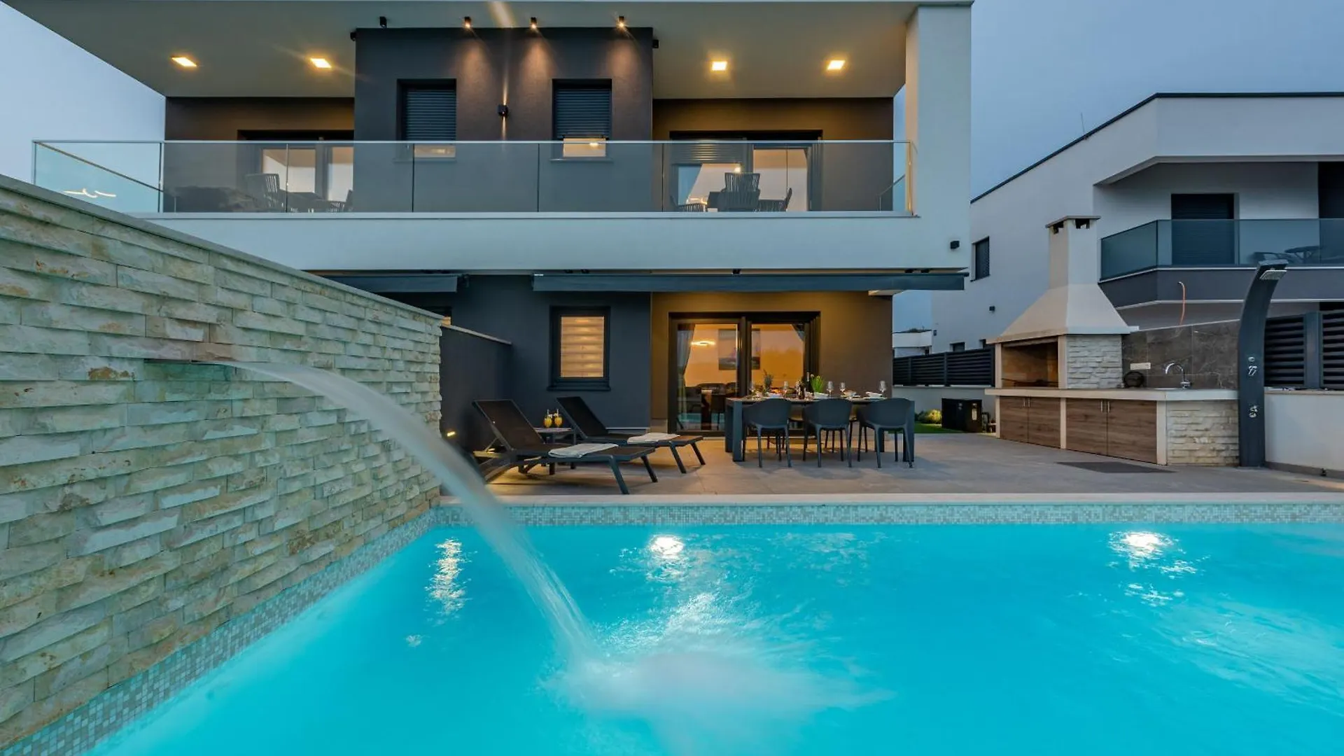 Villa Blue Sky 2 Zadarvillas Turanj