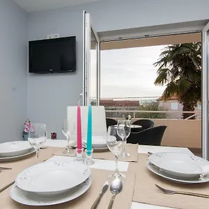  Apartman Mate