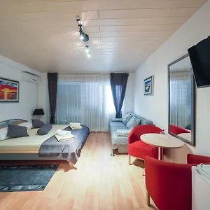 3* Gostinjska kuća Lanterna